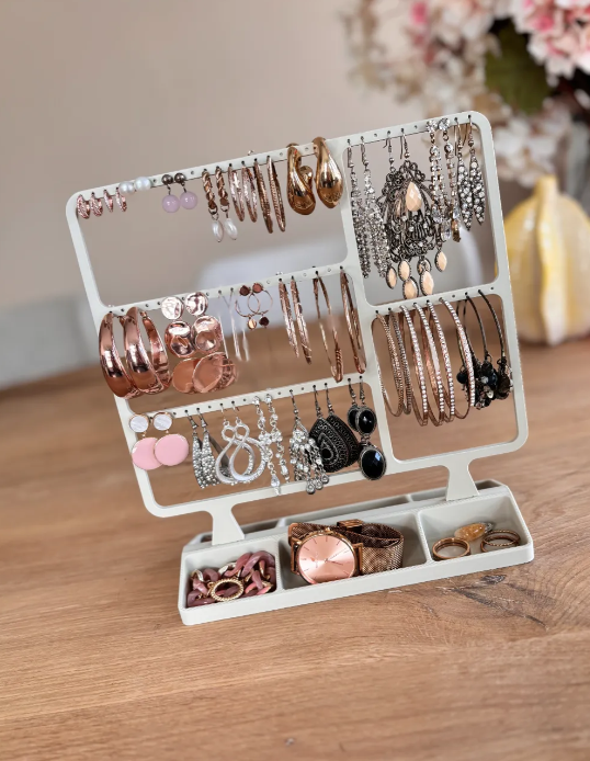 Earring Holder 2.1 — 3D printed by Moon Studio 3D